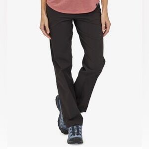 Patagonia Women's Quandary Pants in black W 18
